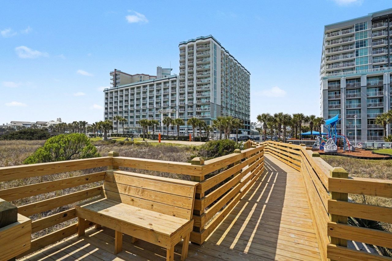 5200 N Ocean Blvd.  Photo 32