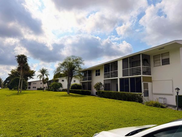 136 Coventry, Unit 136, West Palm Beach, FL 33417