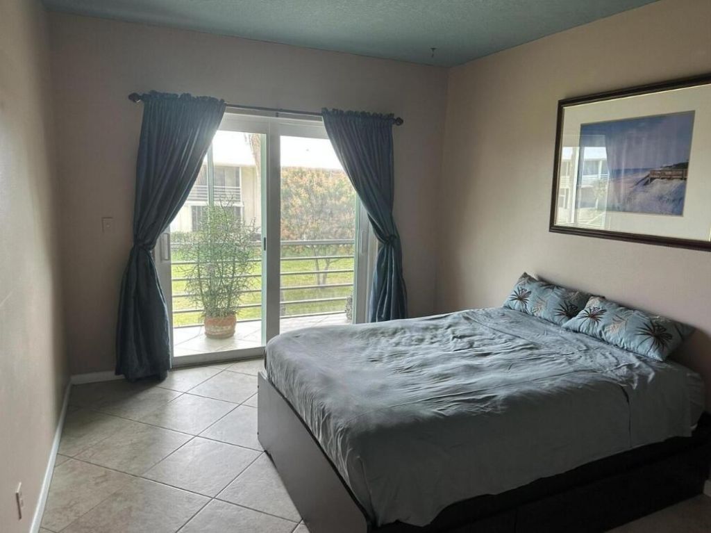 136 Coventry, Unit 136, West Palm Beach, FL 33417 Photo
