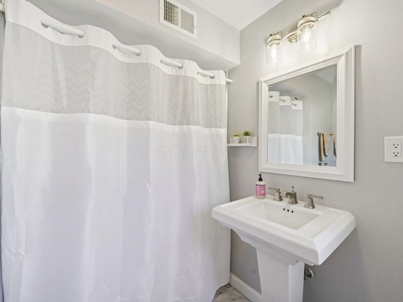 1838 Berkshire Road, Upper Arlington, OH 43221 Photo 41