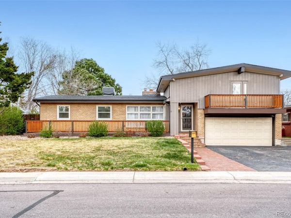 850 Holland Street , Lakewood, CO 80215