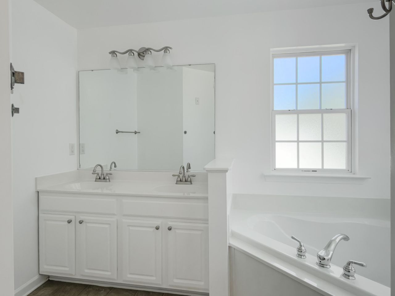 272 Westbrooke Road Photo 10