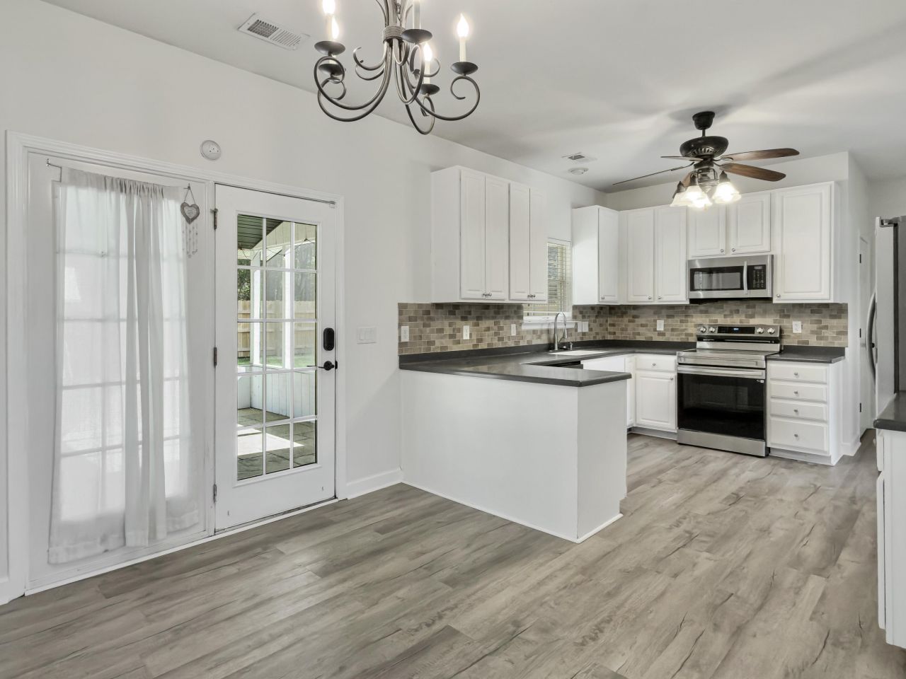 272 Westbrooke Road Photo 4