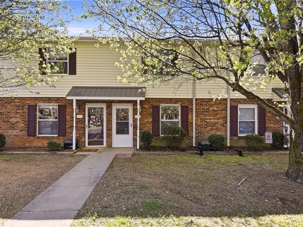 640 Cedarbrook Court, Lewisville, NC 27023