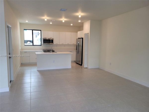 4558 NW 83rd Ave, Unit 4558, Doral, FL 33166