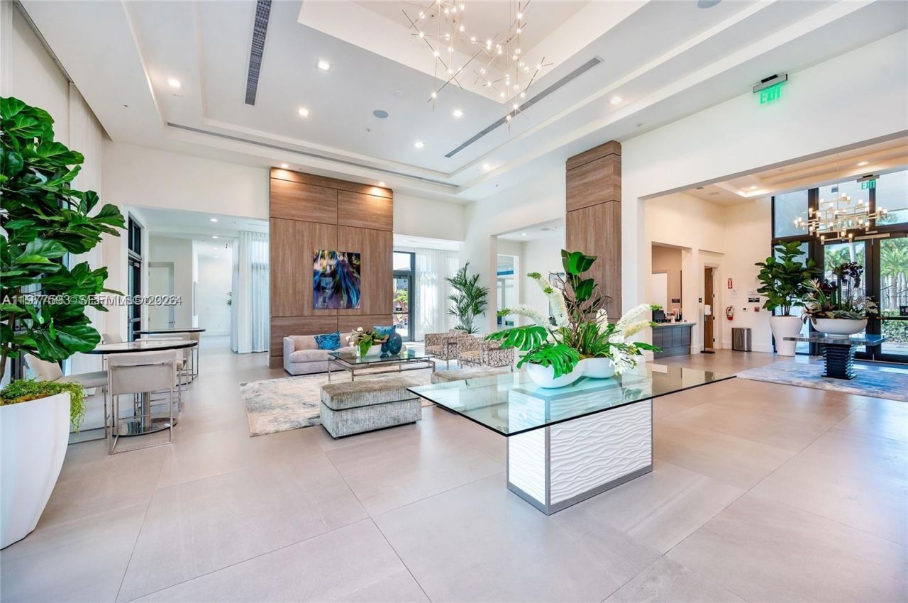 4558 NW 83rd Ave, Unit 4558, Doral, FL 33166 Photo