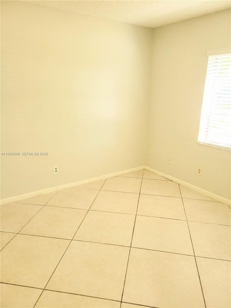 3621 SW 69th Ter, Unit 23-Z, Miramar, FL 33023 Photo