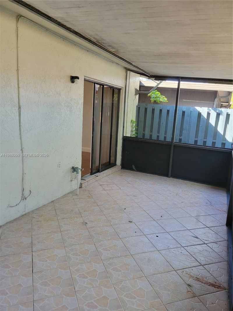 3621 SW 69th Ter, Unit 23-Z, Miramar, FL 33023 Photo