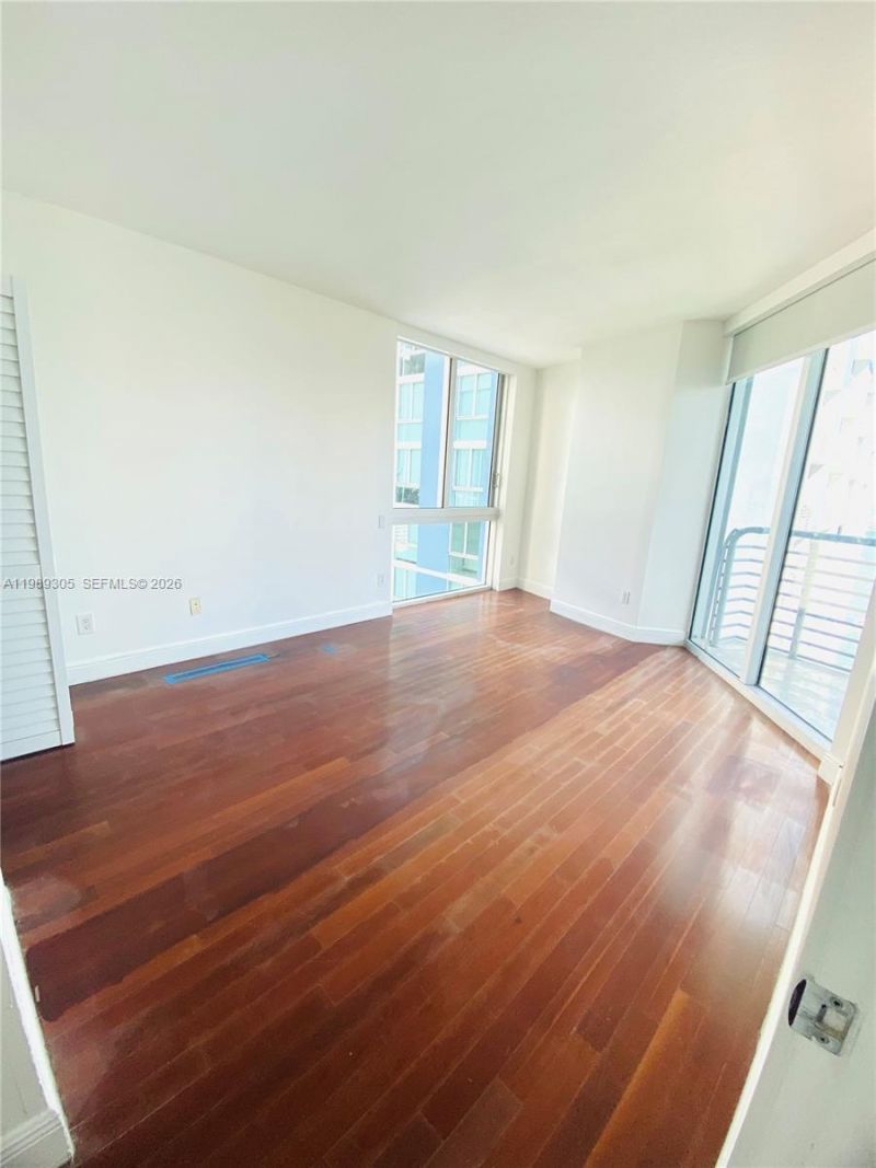 325 S Biscayne Blvd , Unit 2126, Miami, FL 33131 Photo