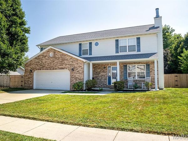 331 Logan Drive , O'Fallon, IL 62269