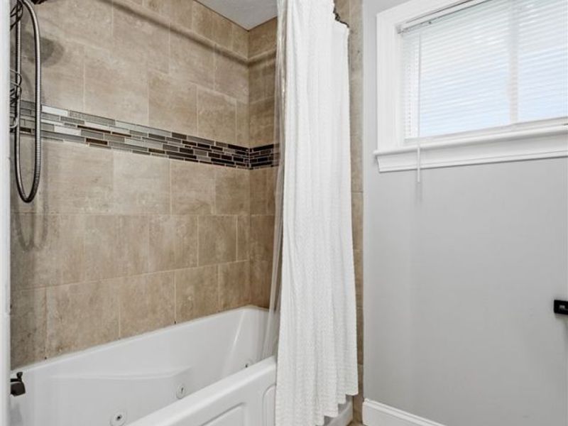 3335 Meadowwood Street NW, Massillon, OH 44646 Photo 14