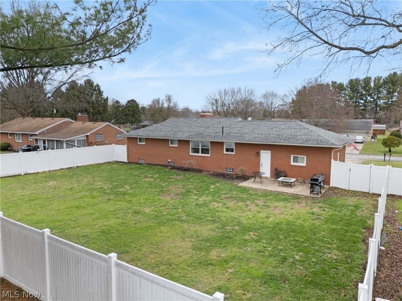 3335 Meadowwood Street NW, Massillon, OH 44646 Photo 3