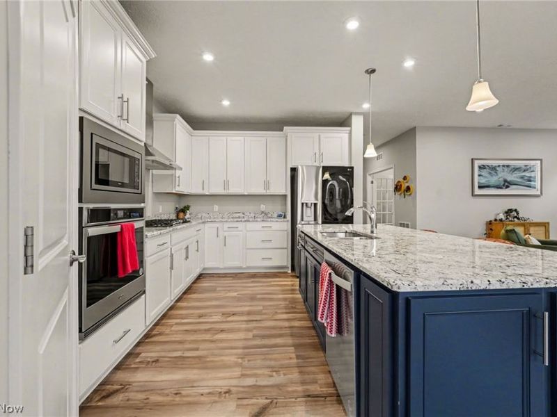 33319 Midship Drive, Avon Lake, OH 44012 Photo 8