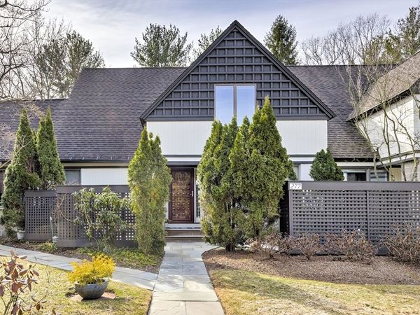 277 Nahanton St, Unit 277, Newton, MA 02459