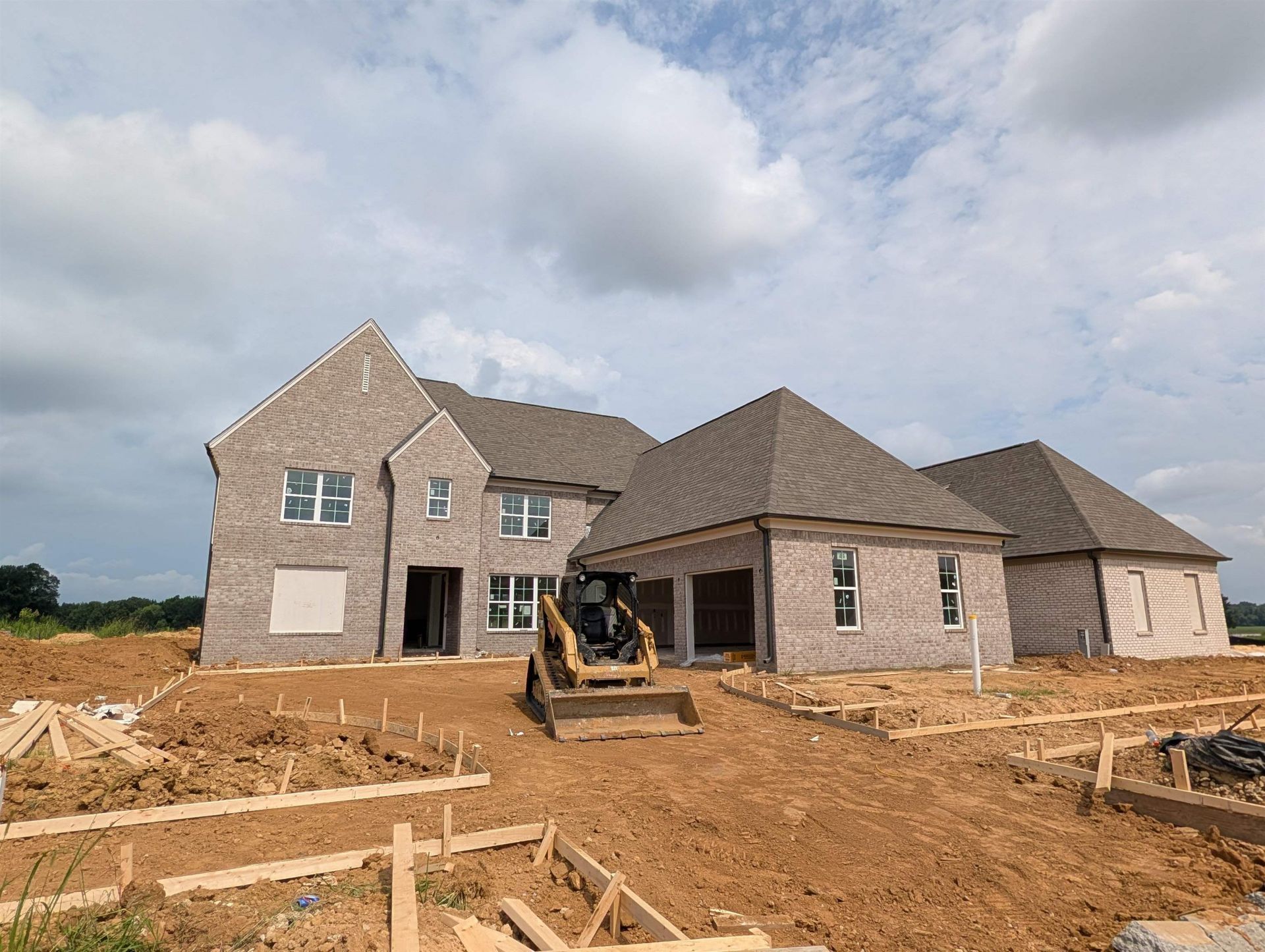 5319 BUTTERCUP LN Lakeland, TN 38002