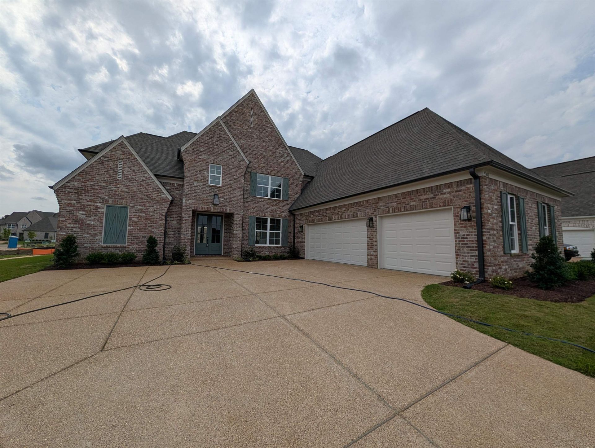 5308 BUTTERCUP LN Lakeland, TN 38002