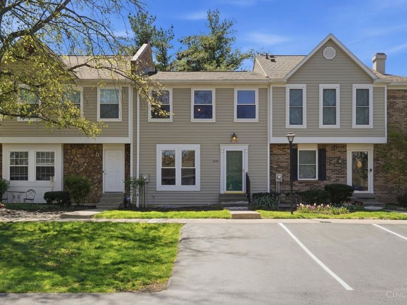 1049 Stratford Court, Loveland, OH 45140 Photo 1