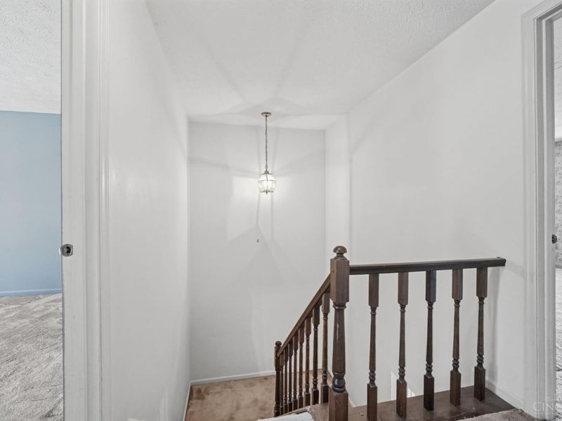 1049 Stratford Court, Loveland, OH 45140 Photo 18