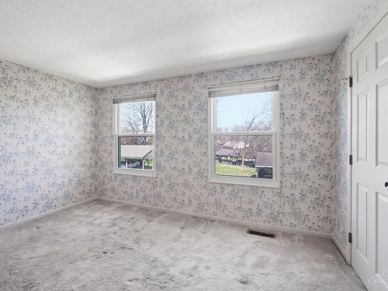 1049 Stratford Court, Loveland, OH 45140 Photo 21