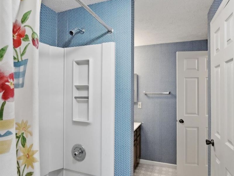 1049 Stratford Court, Loveland, OH 45140 Photo 24