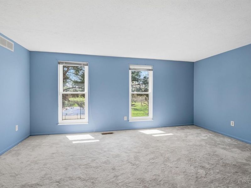 1049 Stratford Court, Loveland, OH 45140 Photo 27