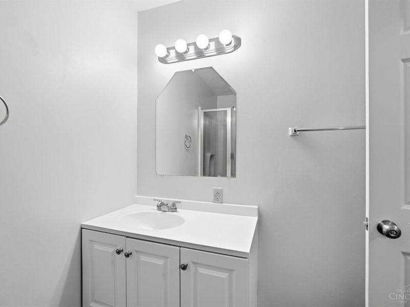 1049 Stratford Court, Loveland, OH 45140 Photo 37