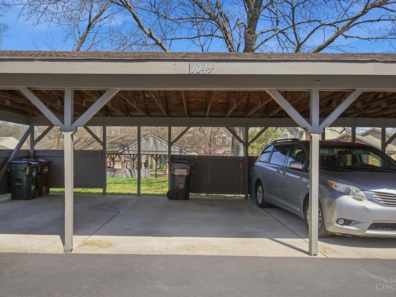 1049 Stratford Court, Loveland, OH 45140 Photo 4