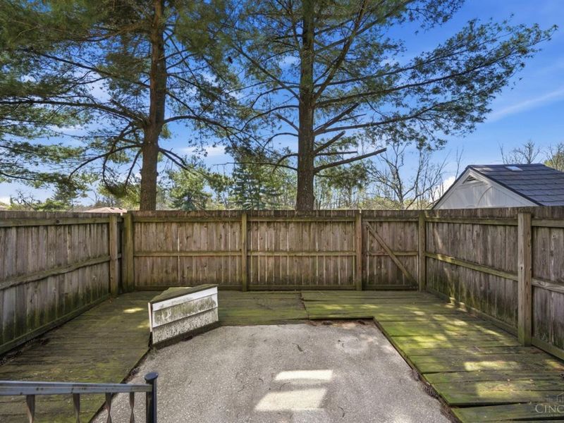 1049 Stratford Court, Loveland, OH 45140 Photo 40