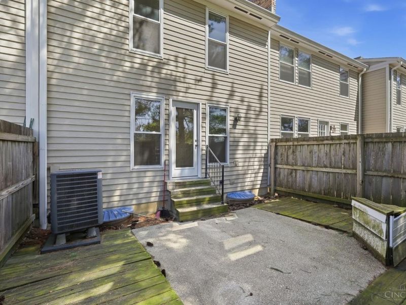 1049 Stratford Court, Loveland, OH 45140 Photo 41