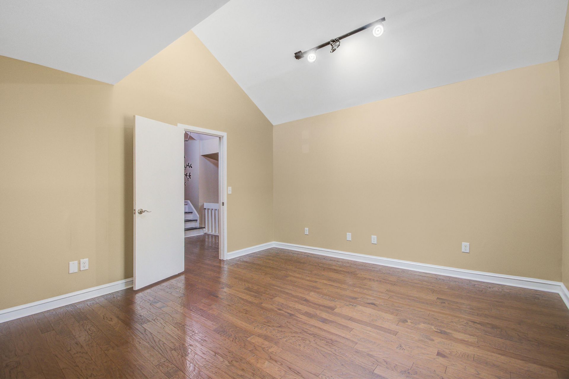 109 Huckleberry Lane Photo 32