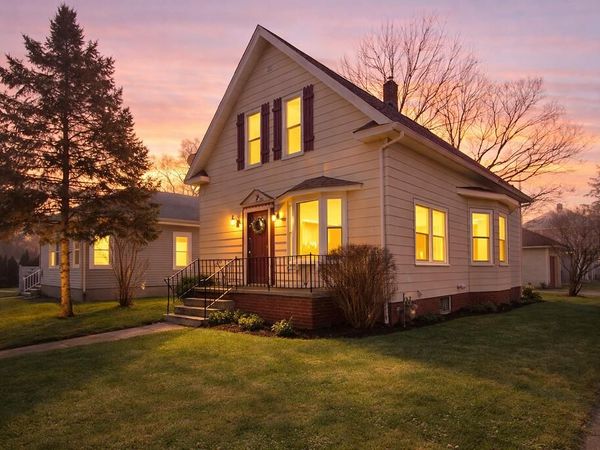 302 Bond Street, La Porte, IN 46350