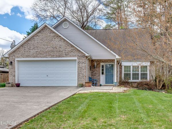 7729 Edith Keeler Lane, Knoxville, TN 37938