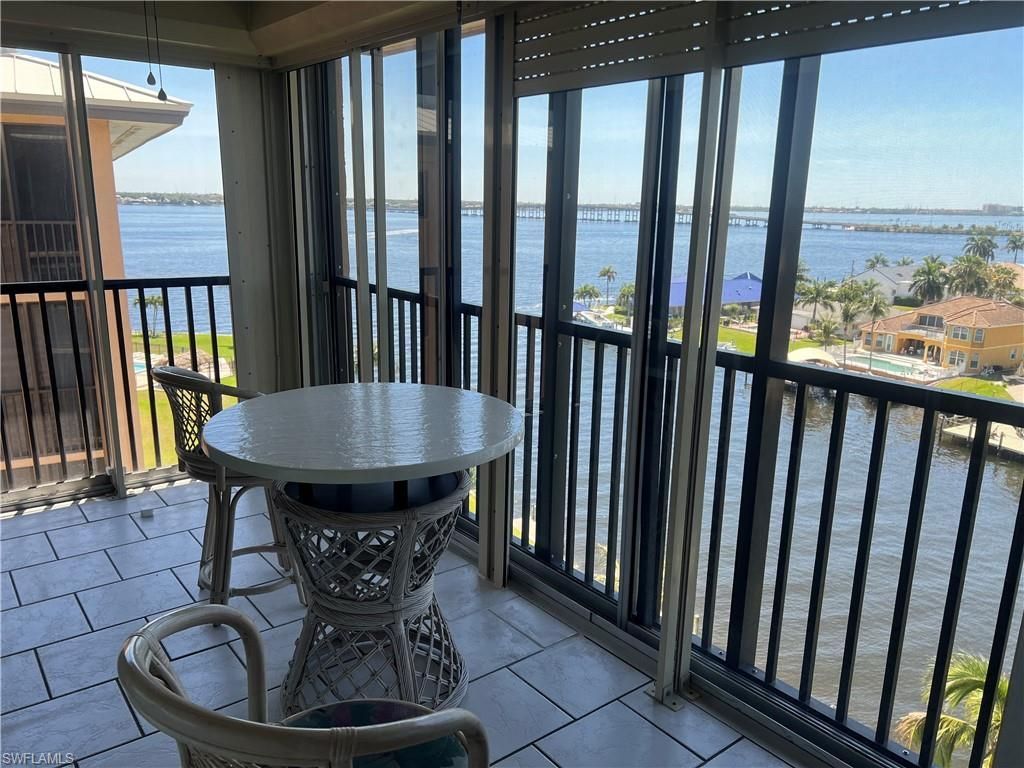 4260 SE 20th Pl , Unit 801, Cape Coral, FL 33904 Photo