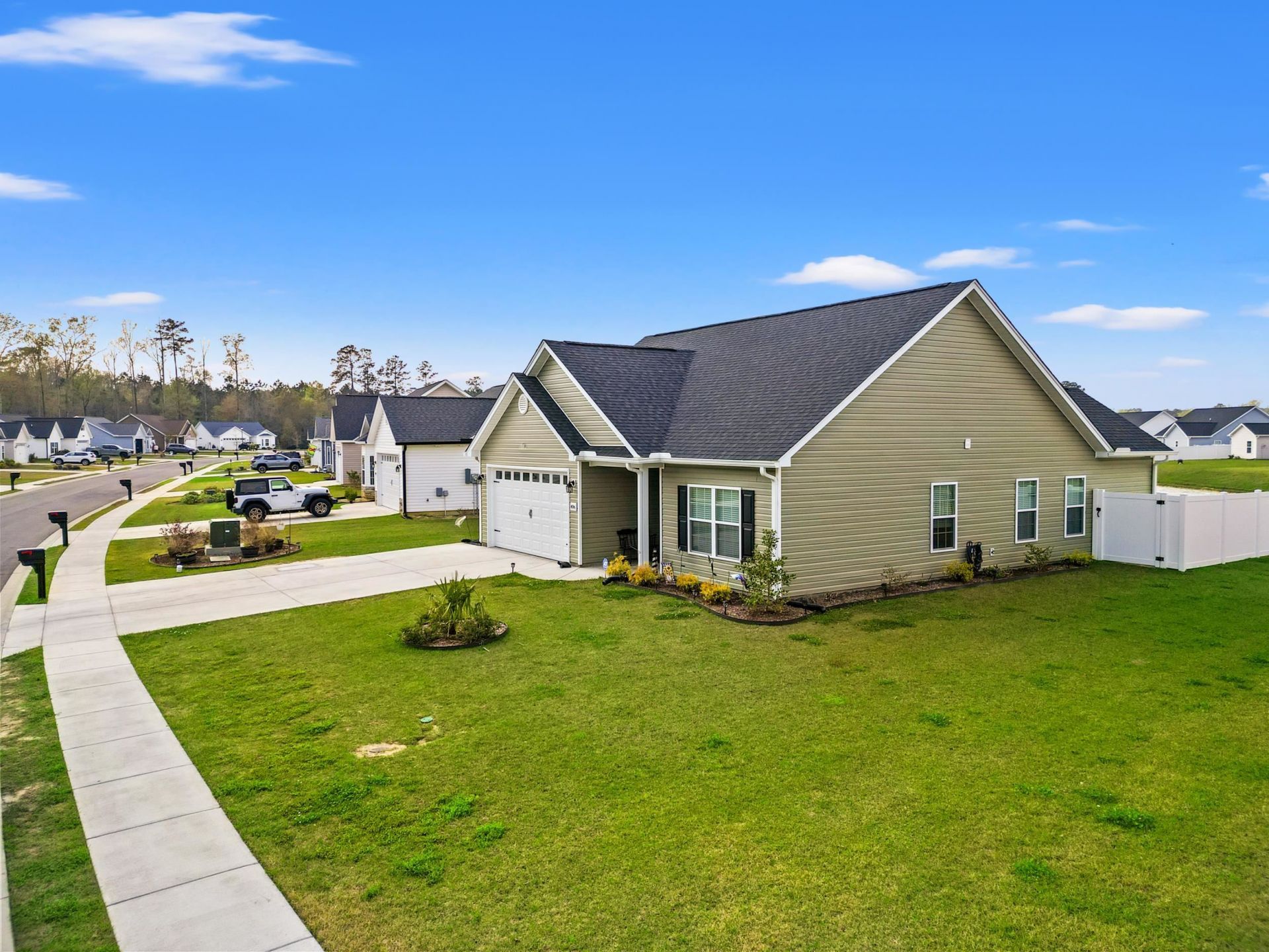 406 Shallow Cove Dr. Photo 33