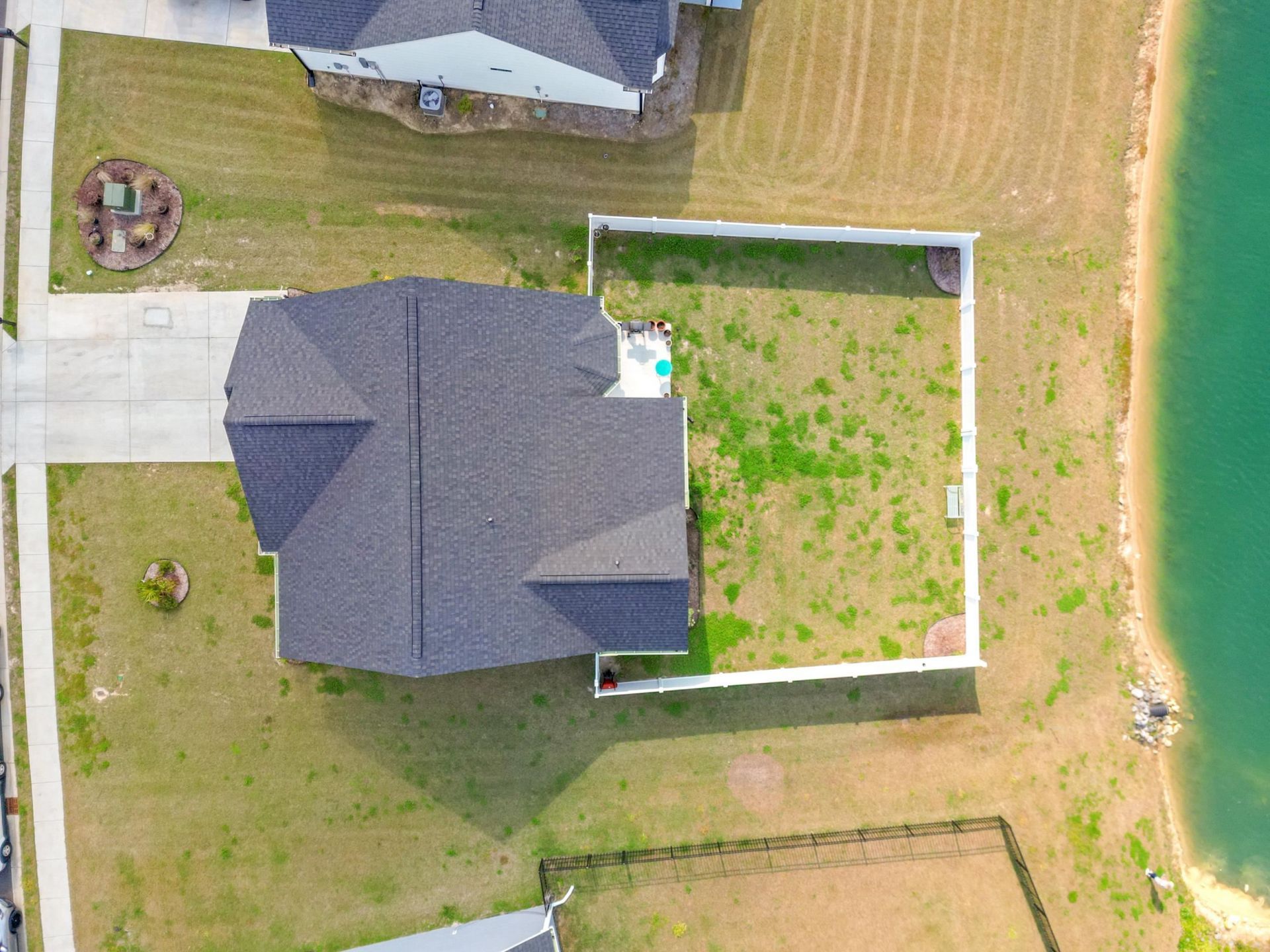 406 Shallow Cove Dr. Photo 38