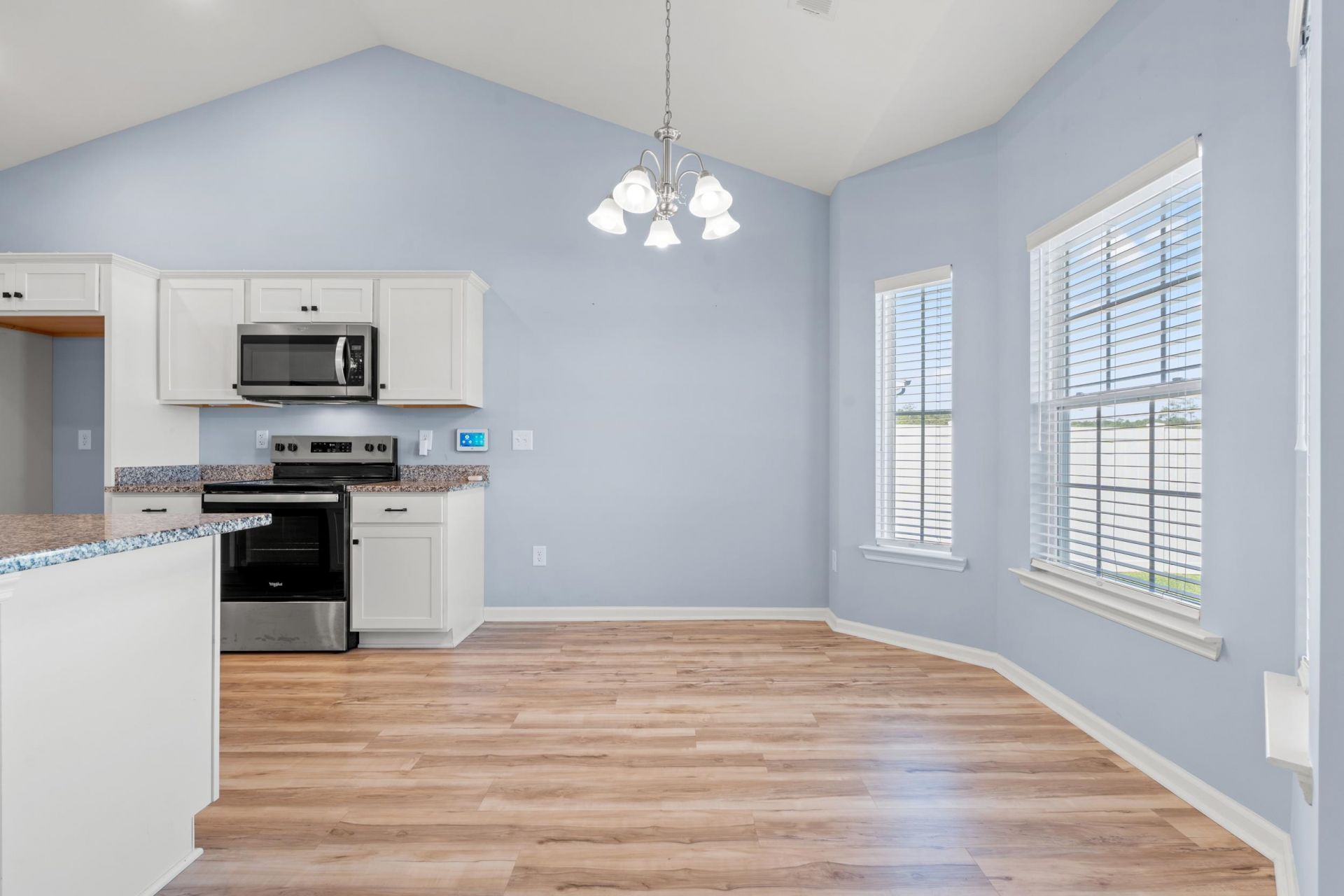 406 Shallow Cove Dr. Photo 6