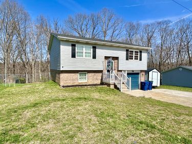 3904 Castlewood Court, Somerset, KY 42503