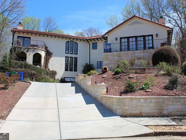 413 Spring House Cove NE, Atlanta, GA 30307