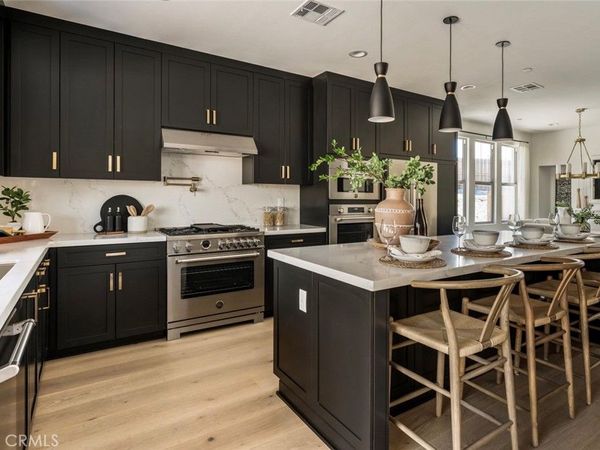 193 E Palm Street, Altadena, CA 91001