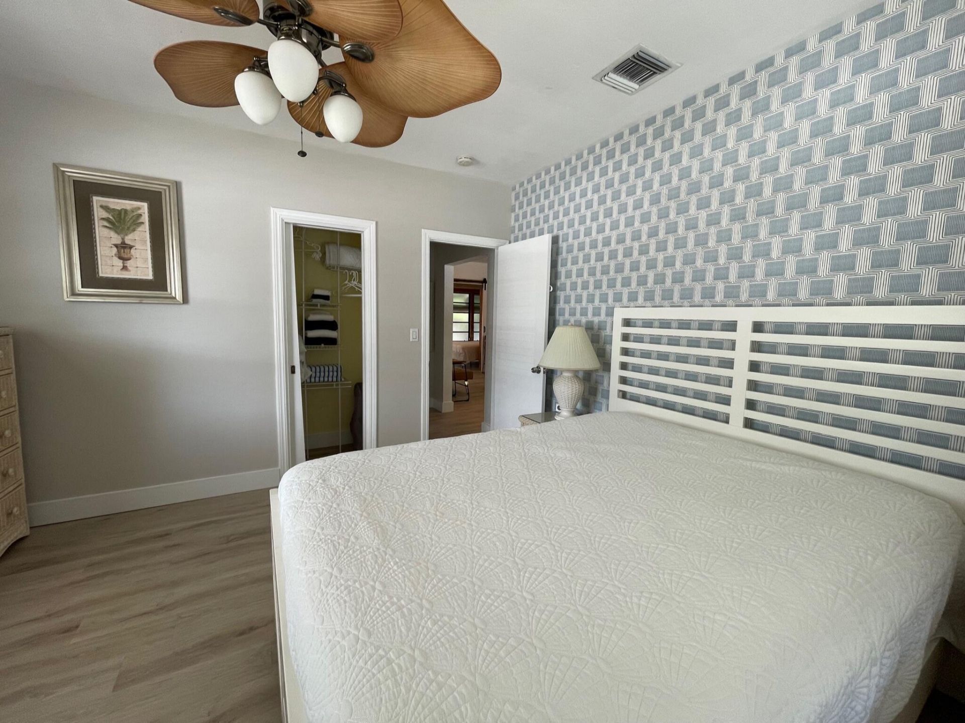 220 N 9th Ave Avenue N, Lake Worth Beach, FL 33460 Photo