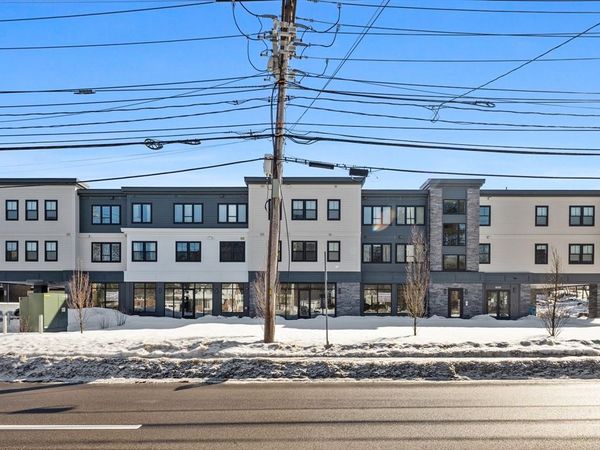 1000 Washington St, Unit 205, Dedham, MA 02026