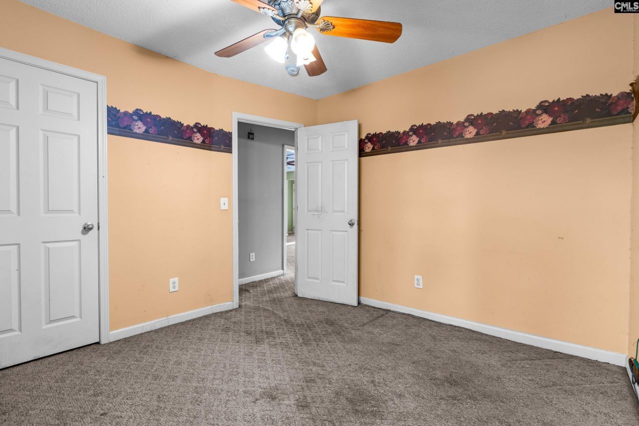 109 Whitby Ct.  Photo 19