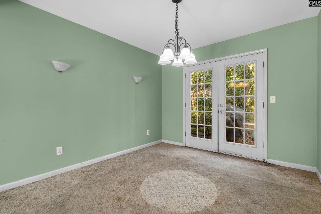 109 Whitby Ct.  Photo 6