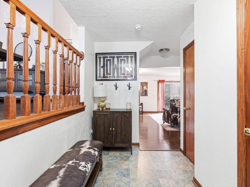 4571 Tolbert Avenue, Grove City, OH 43123 Photo 9