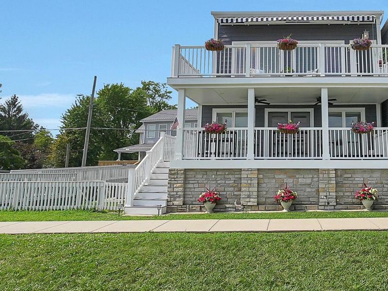 48 Rosebraugh Circle E, Buckeye Lake, OH 43008 Photo 2