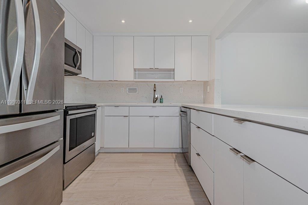 Please Call For Address, Unit 505, Miami Beach, FL 33139 Photo