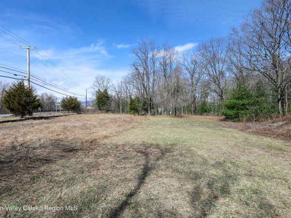 1060 Route 28 , Kingston, NY 12401