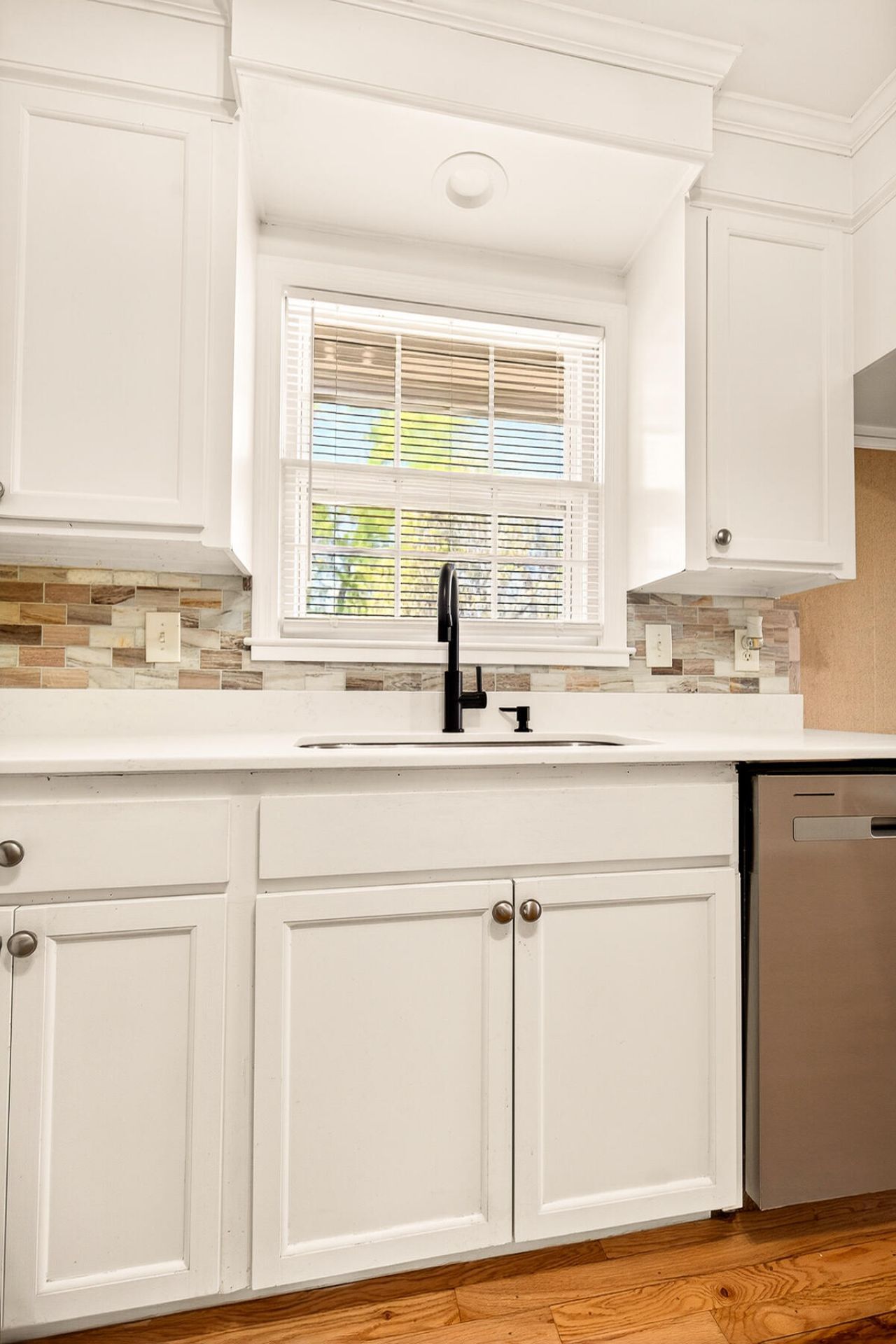 8364 Delhi Road Photo 25