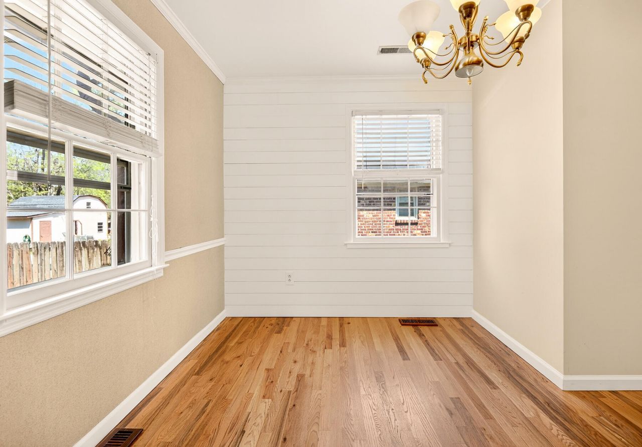 8364 Delhi Road Photo 28