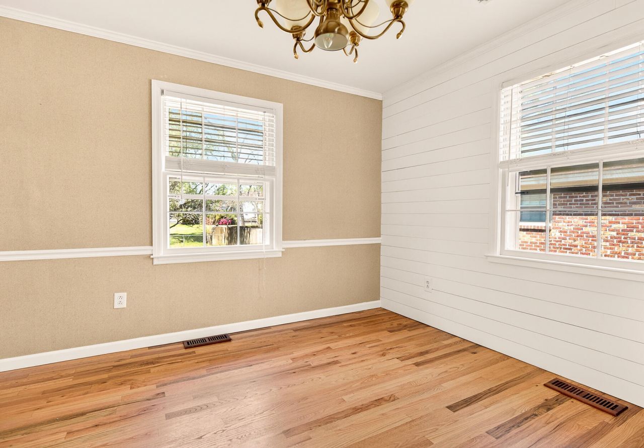 8364 Delhi Road Photo 32